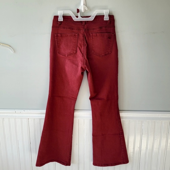 DG2 Burgundy Red Stretchy Mid Rise Super Flare Bell Bottom Jeans Size 6 - Picture 5 of 16